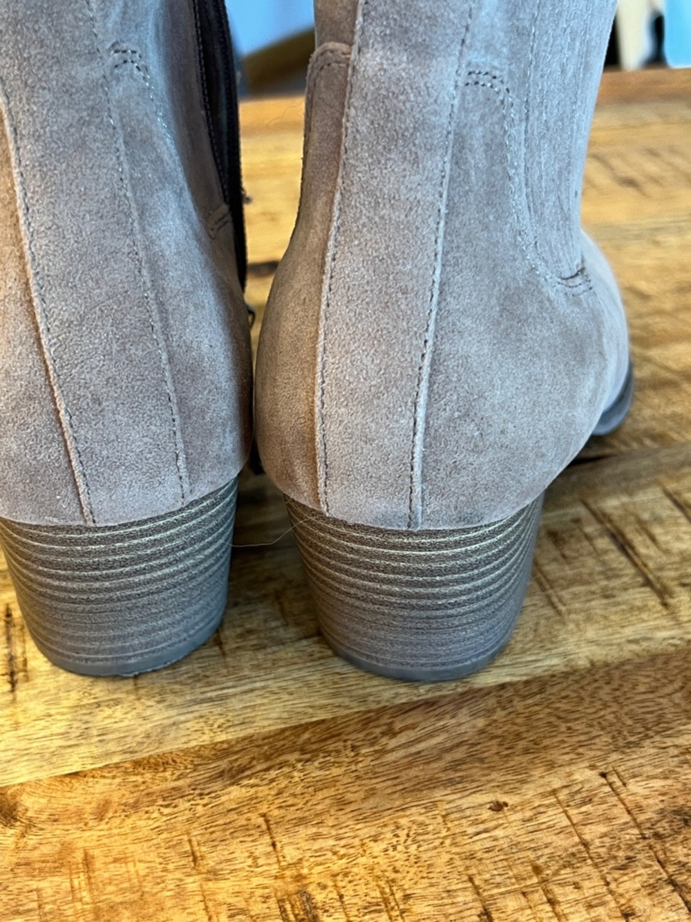 Universal Thread Women's Tan Suede Block Heel Chelsea Boot - Picture 7 of 7